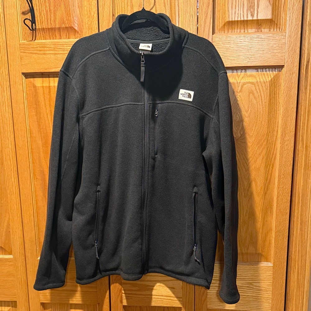 The North Face Men's charcoal Performance Jacket xxl